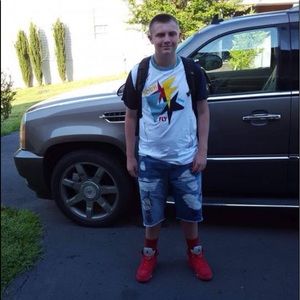 Meet your Posher, Trustin